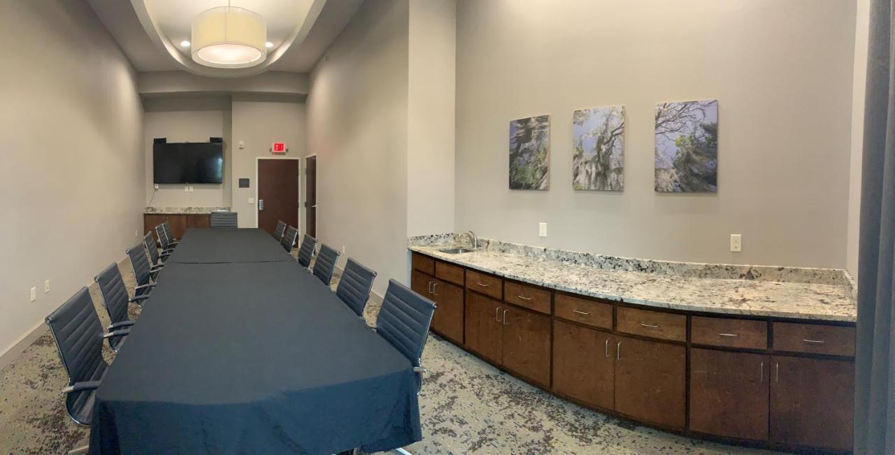 Comfort Inn & Suites Valdosta Extérieur photo